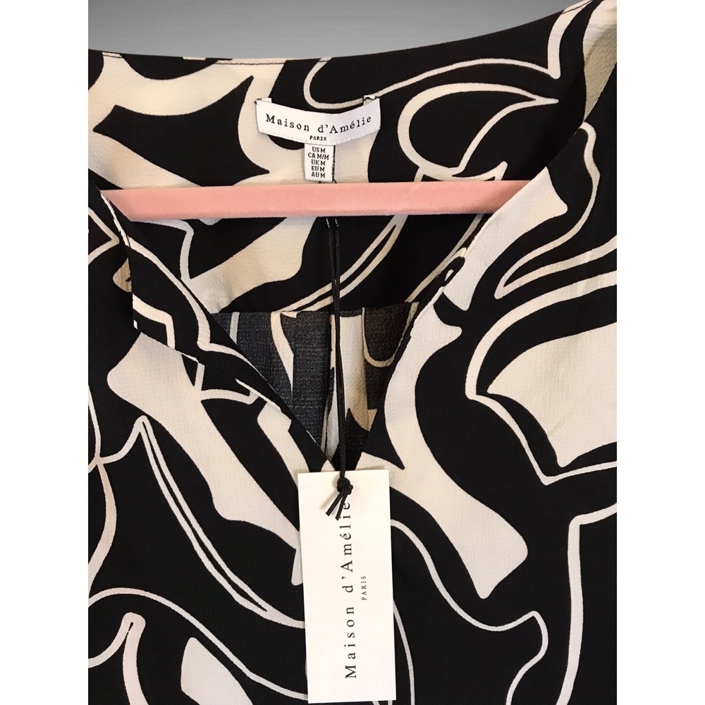 NWT Maison D'Amelie Anthropologie Women's Geometric V Neck Blouse Top Size M - Picture 2 of 5